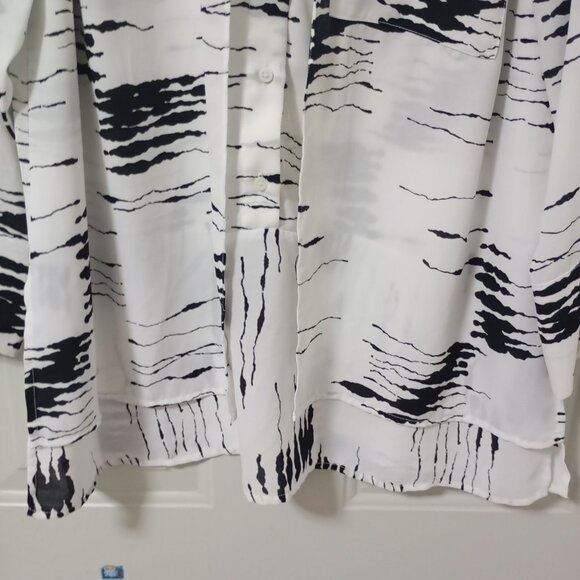 Alfani Womens Black & White Abstract Print Button-Up Blouse M - Picture 10 of 13